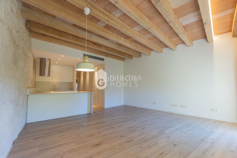 Foto 34de4e58-9659-46e3-b4b1-d2c2f7f53300. Miete dachwohnung mit heizung in Centre-Barri Vell Girona