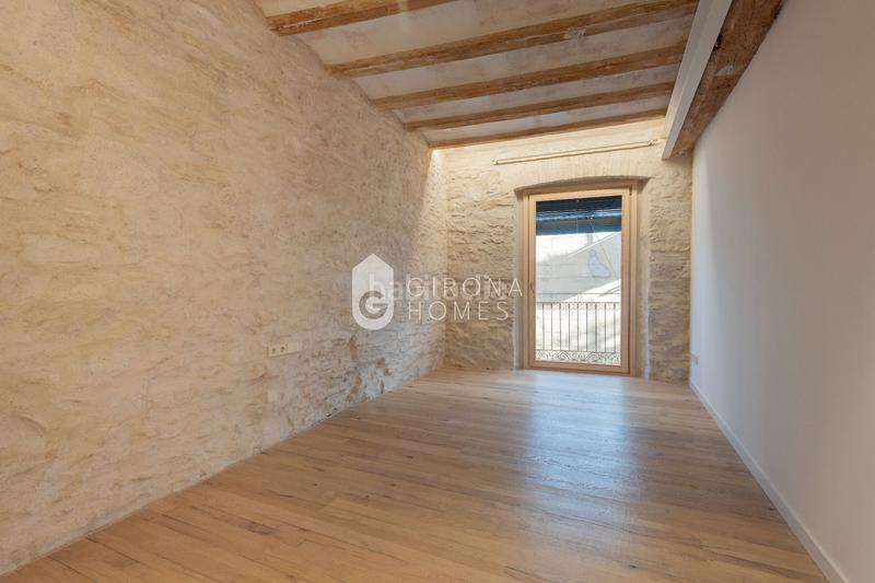 Foto 5f64fe3a-59d9-44e2-b11f-3bd743036de4. Miete dachwohnung mit heizung in Centre-Barri Vell Girona
