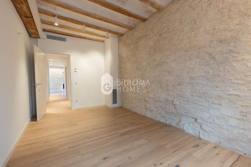 Foto 782460d4-c412-4a7d-8608-0f56d22c6434. Miete dachwohnung mit heizung in Centre-Barri Vell Girona