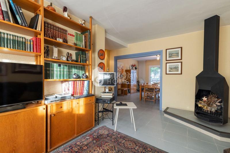 Foto b89fbc89-bd24-49de-a08a-ab183f8dddf2. Apartment in Carme - Vistalegre Girona