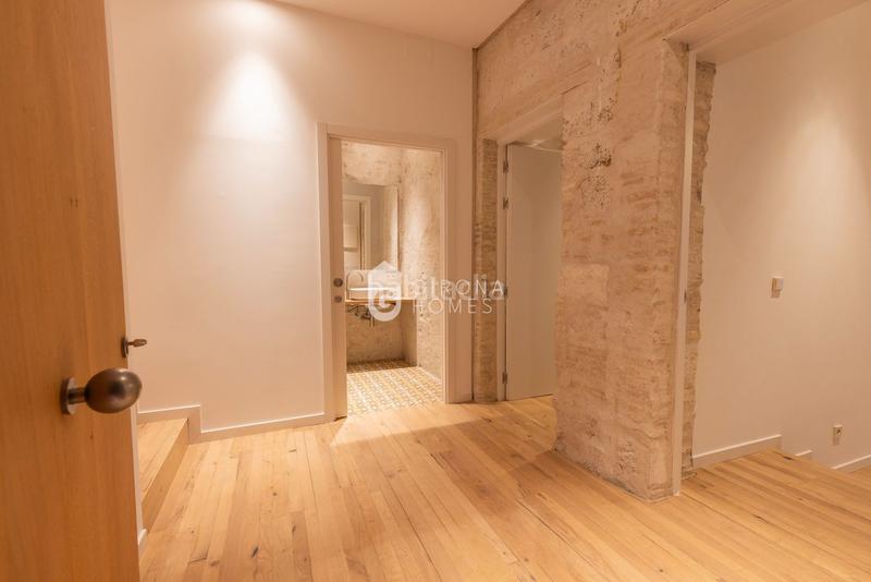 Foto 91417016-85ce-4f03-961b-301e027e5885. Affitto attico con riscaldamento in Centre-Barri Vell Girona