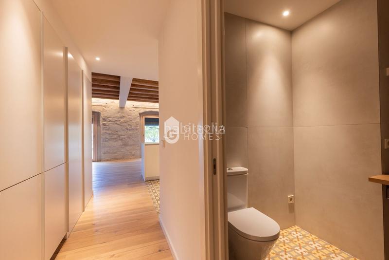 Foto c90d7e09-6fb7-4385-8985-8282bc8d0caa. Affitto attico con riscaldamento in Centre-Barri Vell Girona