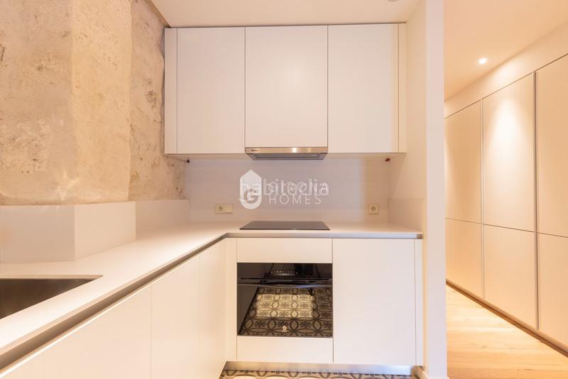 Foto 48c54355-d7f6-426a-af3b-887e1168b25a. Miete dachwohnung mit heizung in Centre-Barri Vell Girona