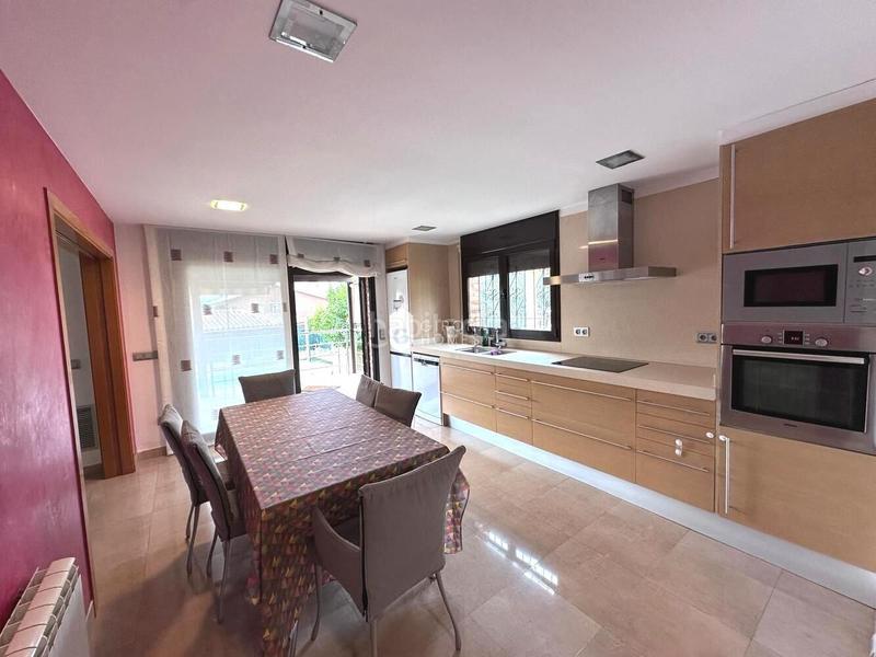 Foto 396ed5eb-706f-428b-a57c-9f0adb1791ec. Rent house in Montilivi Girona