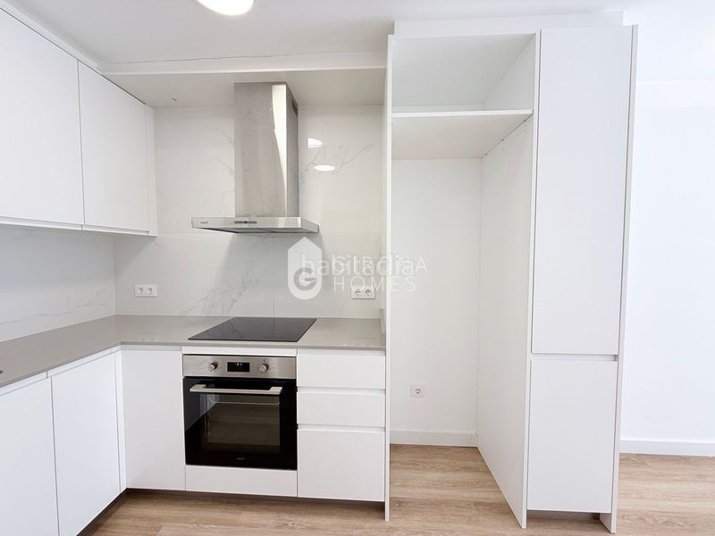 Foto 0838c1cb-2d75-4a9b-ab60-28c6e97de274. Location appartement dans Eixample Nord Girona