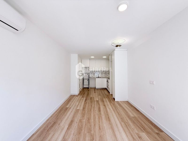 Foto 553b0d60-10a5-4b2b-ace1-b6e4b0e64af7. Location appartement dans Eixample Nord Girona