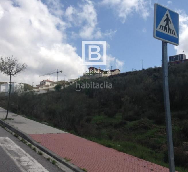 Foto 624ad6f9-9202-4b90-a7a9-6bc94a2652ca. Finca rústica a Altos de la Zubia Zubia (La)