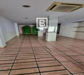 Geschäftsraum  Fuente de la plata. Locales comerciales en jaén