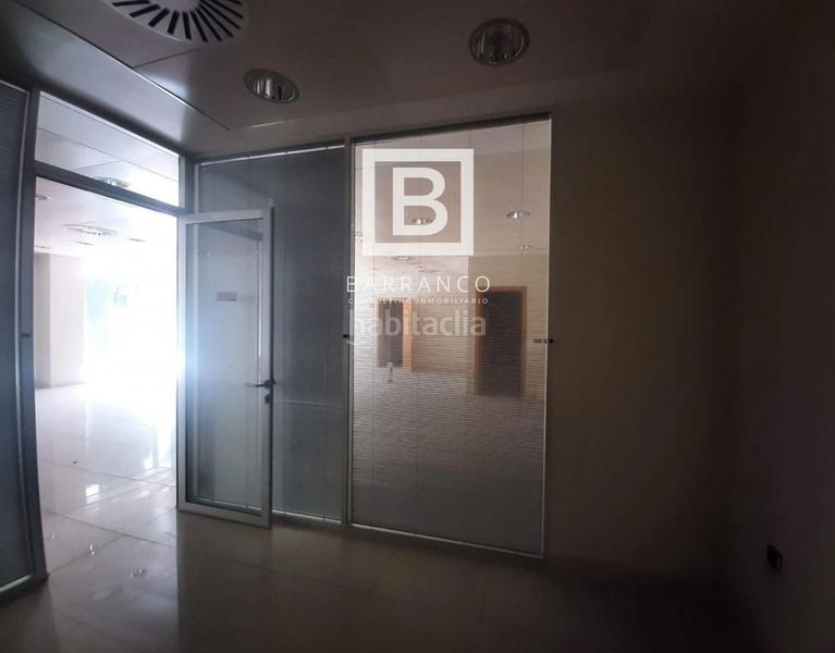 Foto a302a859-dea2-495f-a6c6-75e9a7535e0c. Local comercial local en Centro Estepona