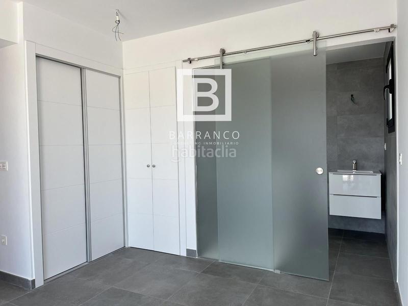 Foto 42c0fb26-7f9b-45e9-a324-a157a1361b7a. Xalet amb aparcament piscina a Monte y Mar Santa Pola