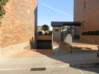 Aparcament cotxe a Calle de ibiza 11