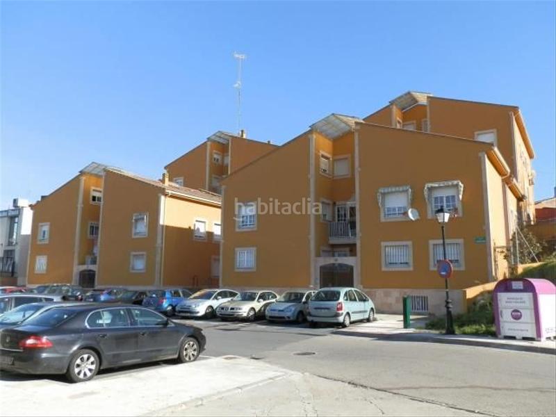 Foto adae9432-ba8a-42ae-b7ba-3419df64fa08. Alquiler estudio en avenida de toros 3 en Valdemorillo pueblo Valdemorillo
