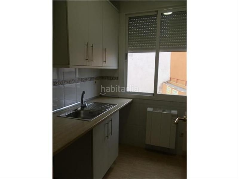 Foto 265e1348-a0f5-4518-a9c7-2313f2a63f5d. Location studio dans avenida de toros 3 dans Valdemorillo pueblo Valdemorillo