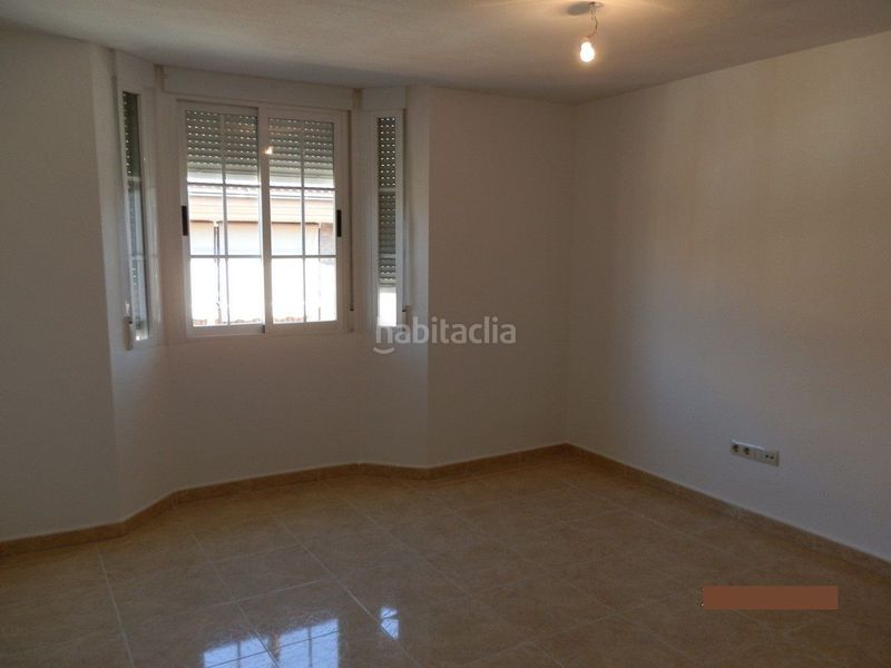 Foto a839f5eb-433e-4fee-86eb-e3533625ce88. Rent flat in calle comercio 12 in Casa Amarilla Galapagar