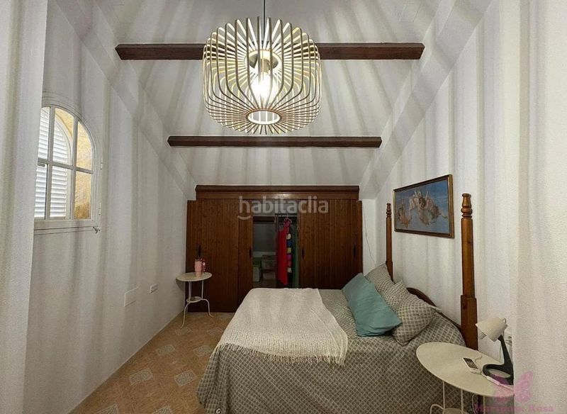 Foto ea6ddc75-0b70-4fcb-b699-fbb210306568. Xalet amb calefacció aparcament piscina a Las Lagunas - Campano Chiclana de la Frontera