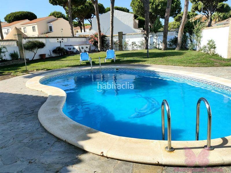 Foto 678f6251-3c75-45c2-a19a-219af524918d. Chalet dans playa La Barrosa 1ªpista dans La Barrosa Chiclana de la Frontera