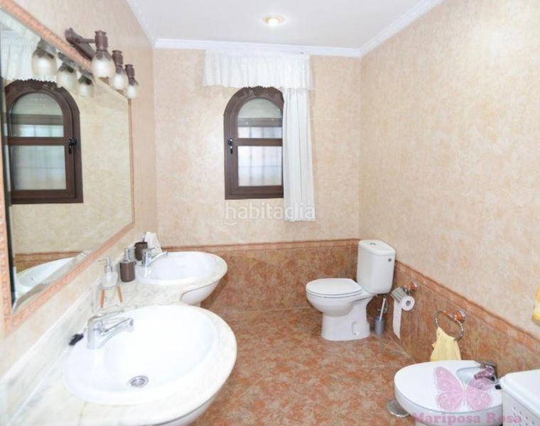 Foto 4cf51a8c-ff00-4a26-a0a3-81cb01f24ee0. Chalet with parking pool in La Barrosa Chiclana de la Frontera