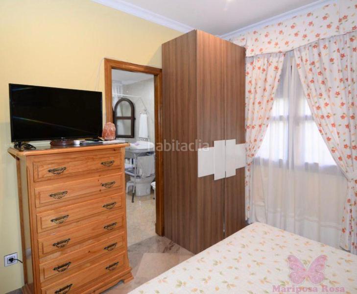 Foto ffc319d8-430e-46e0-b3bb-093a18e4b7f4. Chalet with parking pool in La Barrosa Chiclana de la Frontera