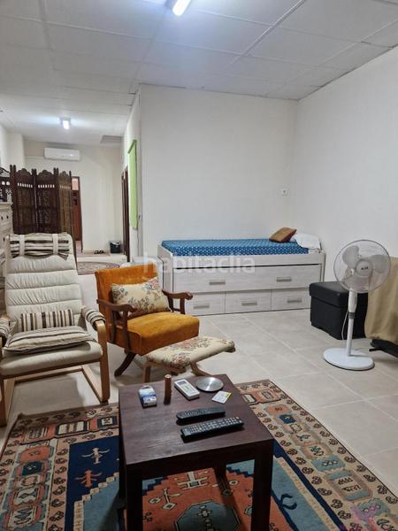 Foto 0e482eb5-bf66-4c61-8141-ff22e95241f0. House with parking in Núcleo urbano Chiclana de la Frontera