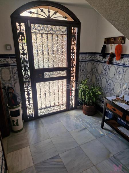 Foto 4e1b329c-1a82-4cc2-b1cb-806b8ac33837. House with parking in Núcleo urbano Chiclana de la Frontera