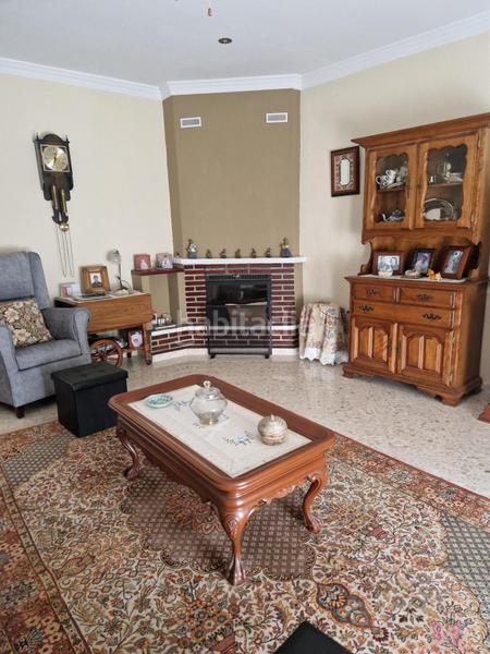 Foto c4c194c5-72fc-4e55-934f-977b3ca148e3. House with parking in Núcleo urbano Chiclana de la Frontera