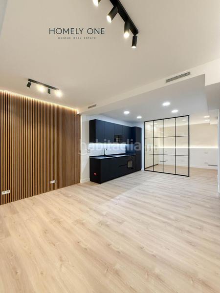 Foto ee91befa-672b-4b31-b8a7-7d4820b16bc2. Piso lujoso estudio en el barrio de salamanca en Castellana Madrid