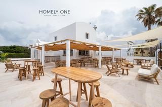 Lloguer Local Comercial  Delfines. En cala blanes