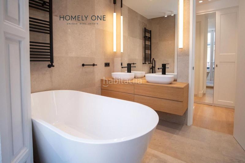 Foto a6f41438-480b-4b91-b53c-51c9f2832a8a. Location appartement avec chauffage dans Sol Madrid