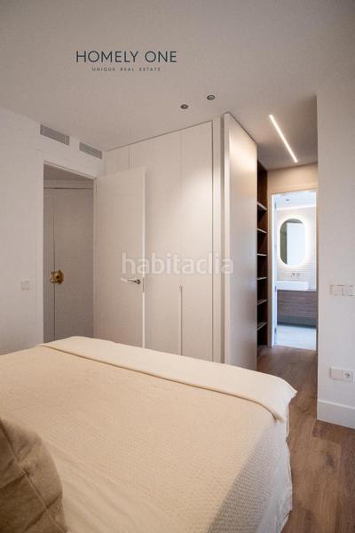 Foto ac7cb92e-9109-4d31-a56e-1827ded921ae. Piso maravillosa vivienda totalmente exterior con 10 huecos a la calle 6 balcones en Madrid