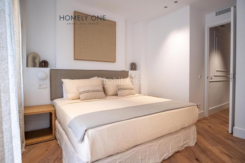 Foto 175e470a-828c-4fdc-b697-01f36b278d8d. Piso maravillosa vivienda totalmente exterior con 12 huecos a la calle en Madrid