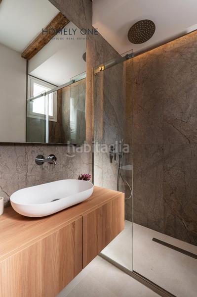 Foto eaf1c788-8cf2-42de-bcc2-c2edc89c28f8. Piso vivienda de lujo en el centro en Cortes-Huertas Madrid