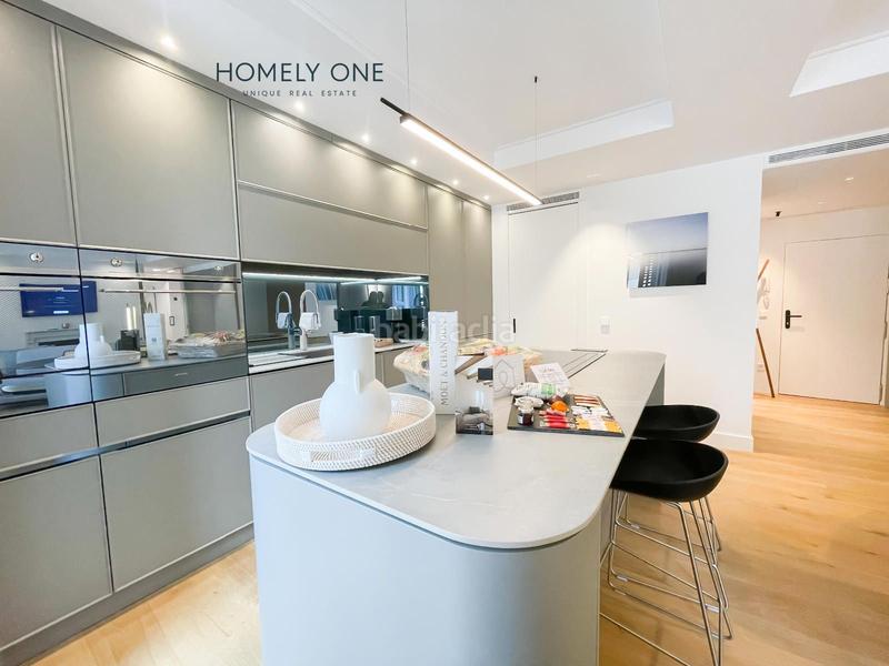 Foto a0f72c3d-590c-4ad8-b4d6-34bd1483af78. Alquiler piso residencia de lujo con 8 balcones y acabados exclusivos en el barrio de justicia en Madrid