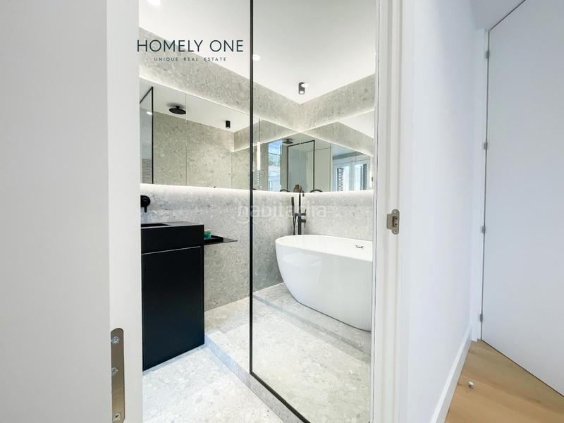 Foto d2fe8d7c-41b2-4a26-9f8e-079c89b18dad. Alquiler piso residencia de lujo con 8 balcones y acabados exclusivos en el barrio de justicia en Madrid