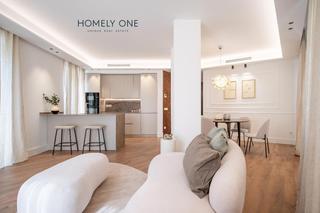 Pis  Alcal. Vivienda totalmente exterior con 12 huecos a la calle 6 balcones