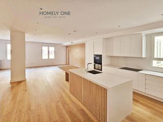Appartement à Ibiza. Lujosa vivienda reformada a estrenar junto al parque del retiro