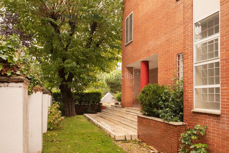 Foto 7c5f8ee2-8c86-441f-a7fd-0bf607488656. Lloguer pis amb calefacció piscina a Costillares Madrid