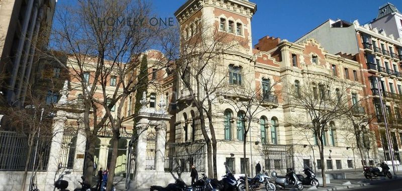 Foto 0c41a208-a9b0-4327-b9af-803cc37c4205. Pis a Justicia-Chueca Madrid
