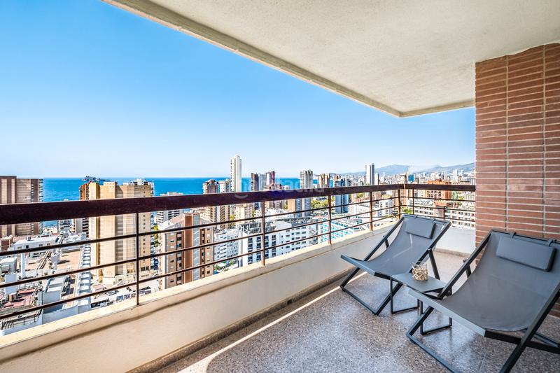 Foto 16cdb71c-2156-4a66-86b6-1b3c2cd00bb0. Appartement avec piscine dans Rincón Bajo Benidorm