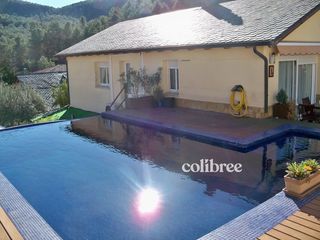 Alquiler Chalet en Corbera de Llobregat. Casa con piscina y jardin