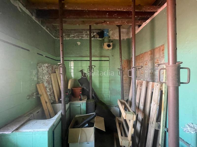 Foto 2efaa354-d2a3-4900-ae81-de42d2ef1833. Edificio propiedad vertical Centre en Centre Santa Coloma de Gramenet