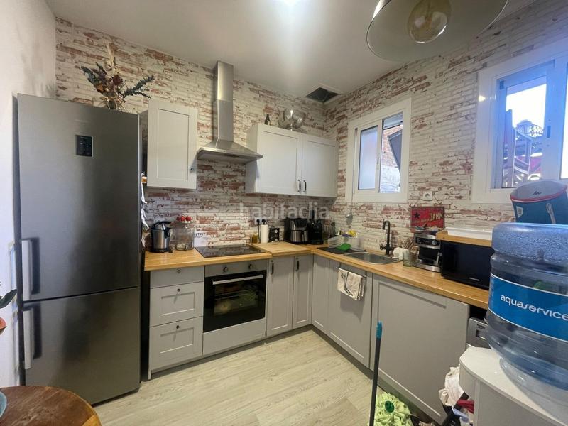 Foto 5d030433-1b76-4d80-91cf-322825382da2. Edificio propiedad vertical Centre en Centre Santa Coloma de Gramenet