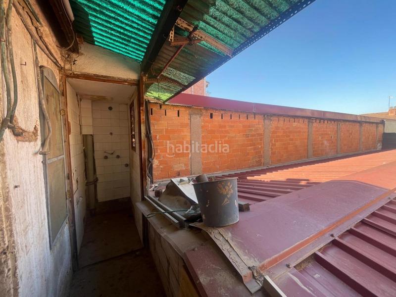 Foto ad467c69-4fd1-4cd8-b1e4-74cb8e5111c8. Edificio propiedad vertical Centre en Centre Santa Coloma de Gramenet