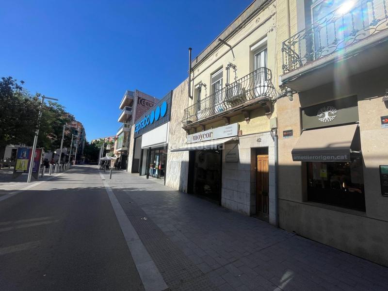 Foto efdf1c6a-2399-4689-ac79-4386989a25ee. Edificio propiedad vertical Centre en Centre Santa Coloma de Gramenet