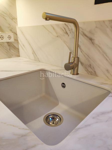 Foto bb35623d-9236-4692-90a7-9525fc2d4a28. Erdgeschoss mit heizung in Casagemes Badalona