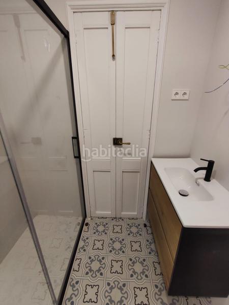 Foto c76439f5-c459-44f4-addf-4b37e275b9e0. Erdgeschoss mit heizung in Casagemes Badalona