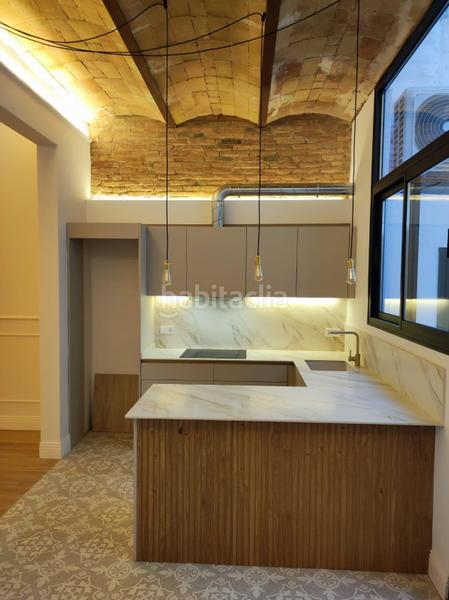 Foto cda22037-f792-42ef-8671-9c208dcc69fa. Erdgeschoss mit heizung in Casagemes Badalona