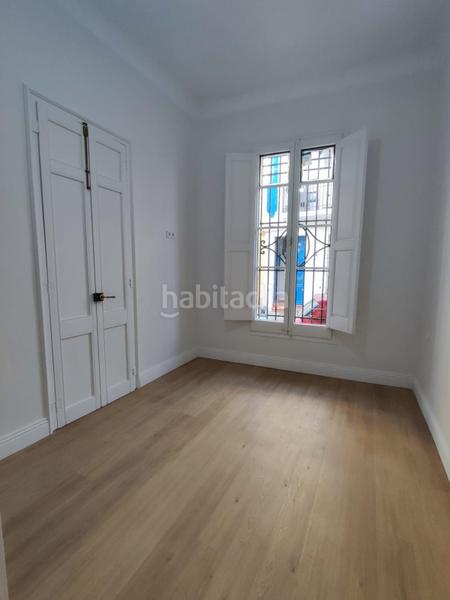 Foto d62e01bb-4275-4e81-ad6d-cfd39d74a6f1. Erdgeschoss mit heizung in Casagemes Badalona