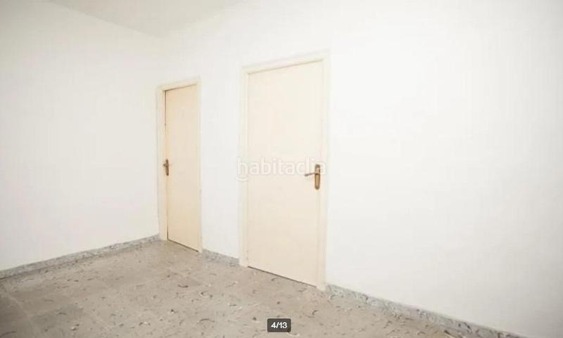 Foto 4847956c-7d84-484d-bb0a-4a569e536b65. Planta baja piso en venta en calle sant pacia alquilado hasta 32027 en Barcelona