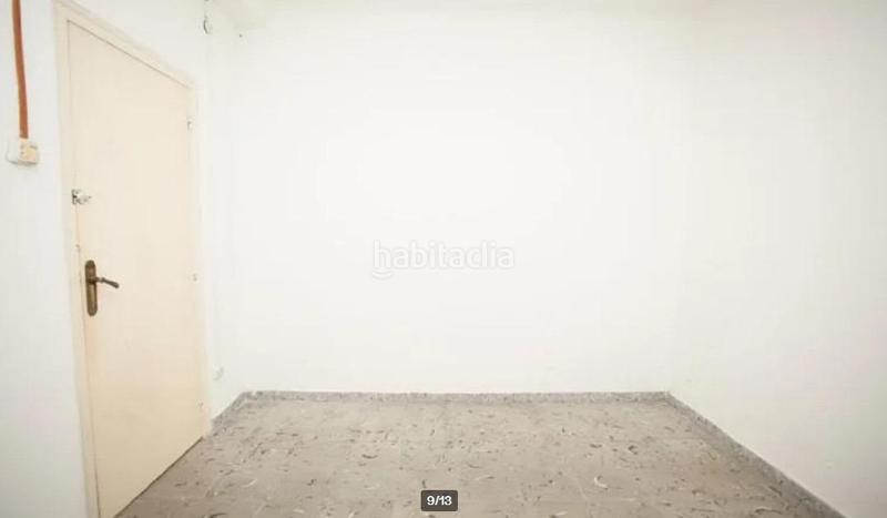 Foto f6854ea9-1bf3-40b4-ab7b-518fad4704bc. Planta baja piso en venta en calle sant pacia alquilado hasta 32027 en Barcelona