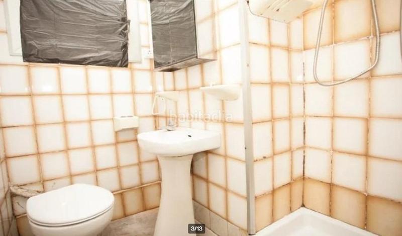 Foto fe2826fa-4802-49e6-8cfa-a612da949f0b. Planta baja piso en venta en calle sant pacia alquilado hasta 32027 en Barcelona